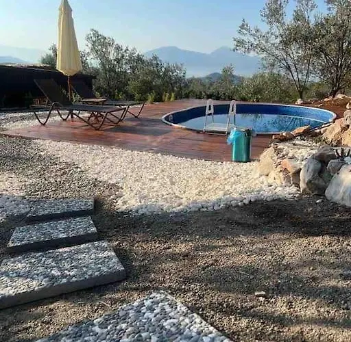 Lovin Gocek & Tiny House Mermaid